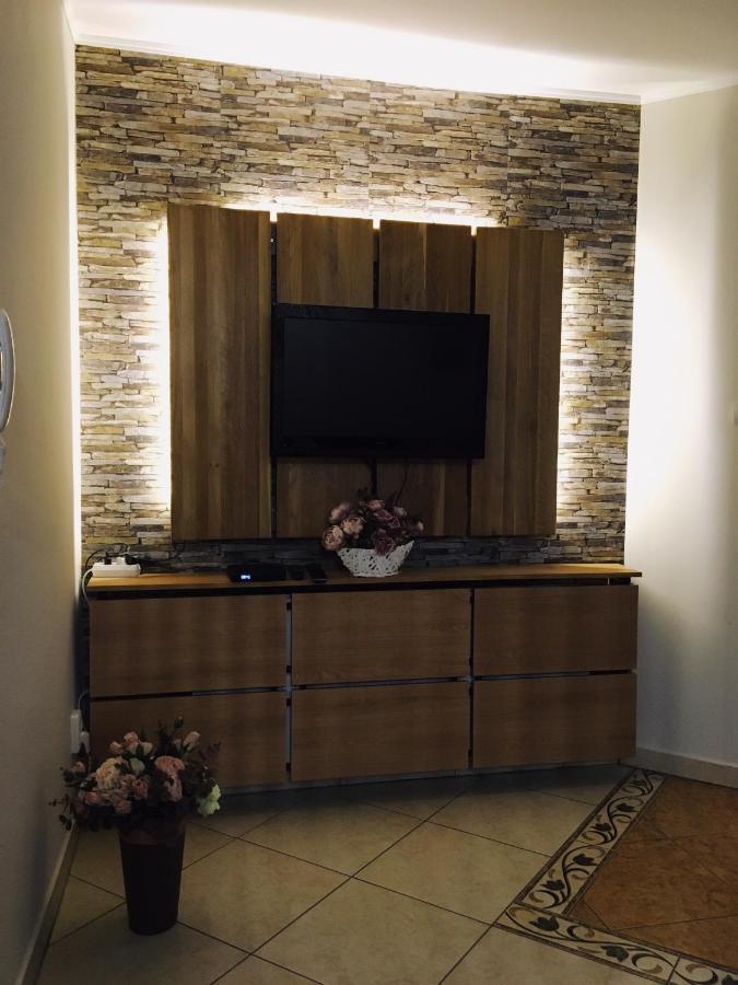 Kara Apartman Одореу Секуеш Екстериор снимка