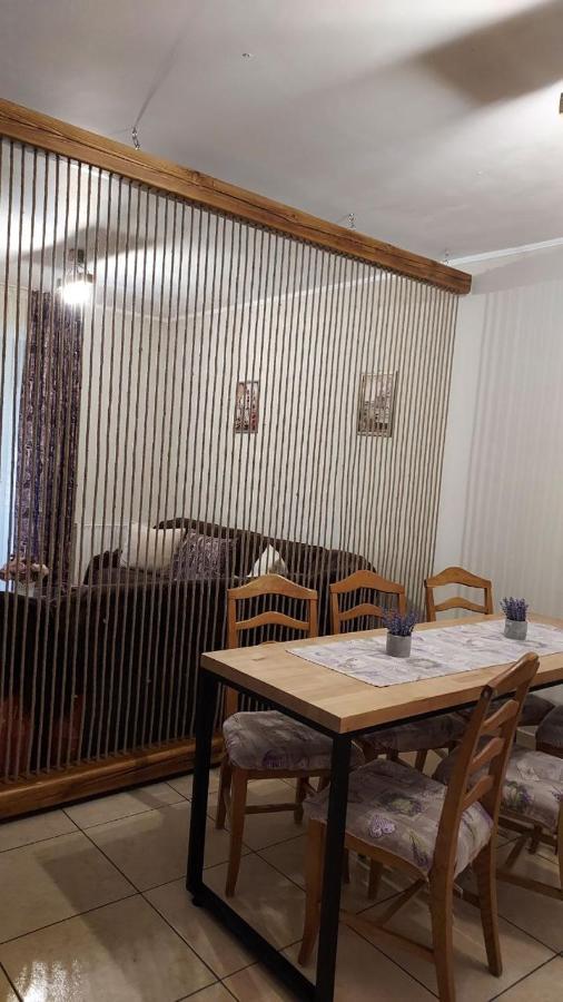 Kara Apartman Одореу Секуеш Екстериор снимка